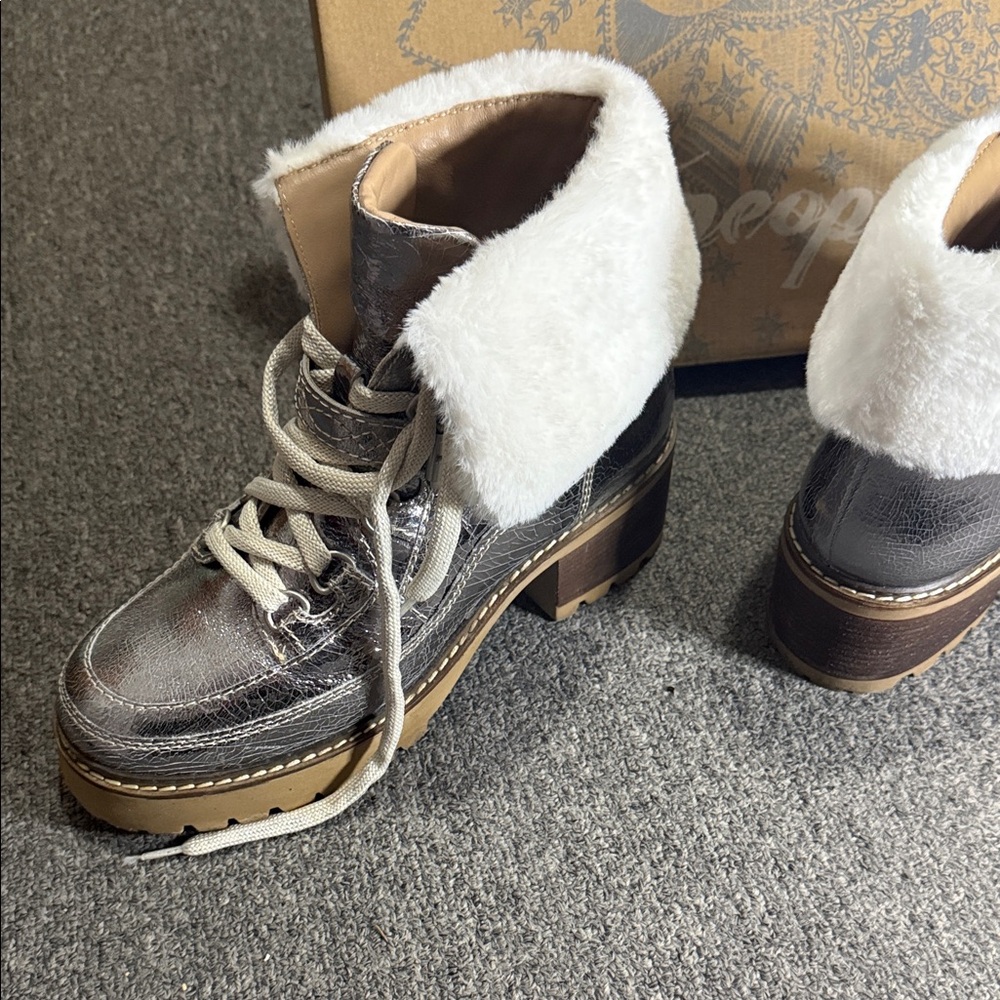 Free People Metallic Silver Winter Boots with White Fur